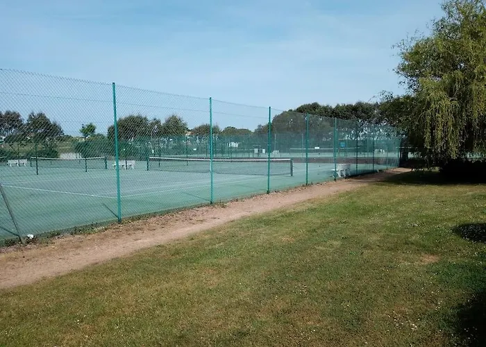 Au Coeur Du Golf De Port Bourgenay, Proche Des Sables D'olonne